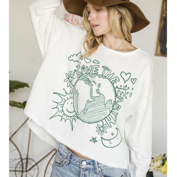 šSuper Cute "Save The Earth" Boxy Sweatshirtš - Picture 4 of 4